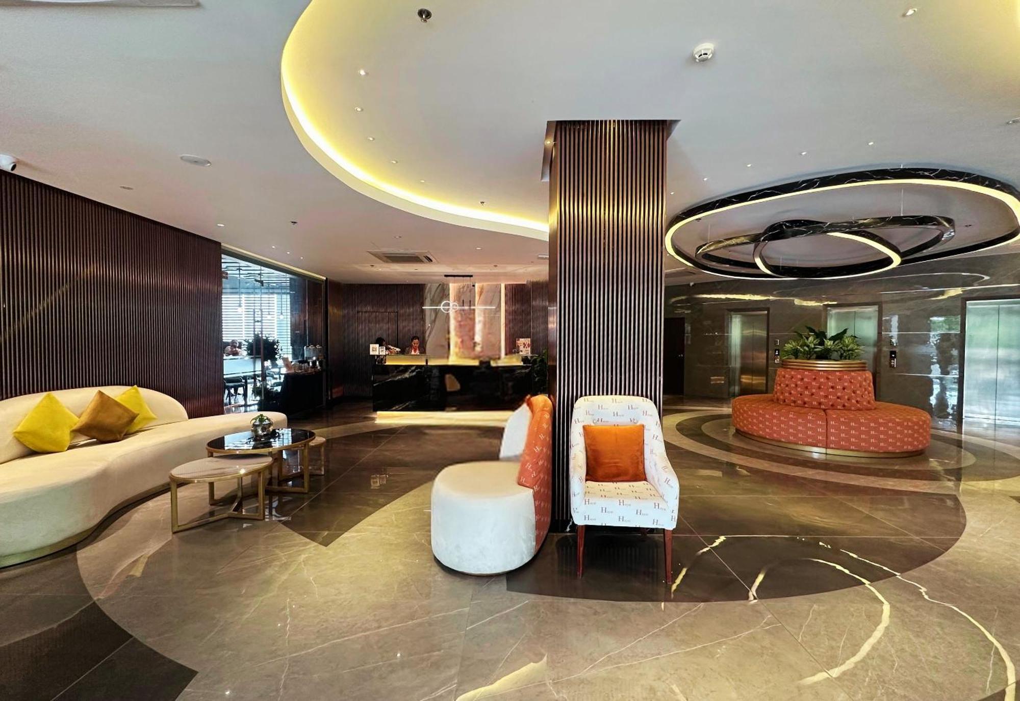 Hayat Sky Towers