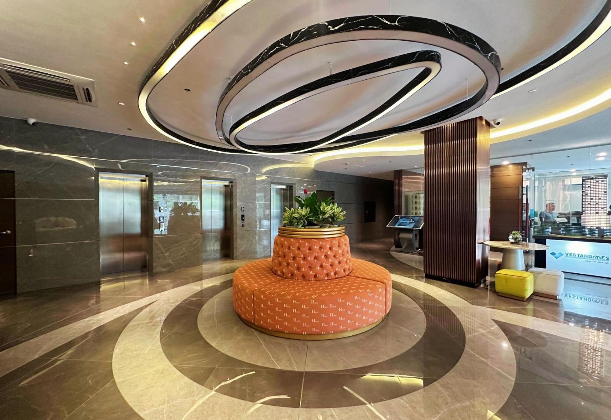 Hayat Sky Towers Hotel Cebu