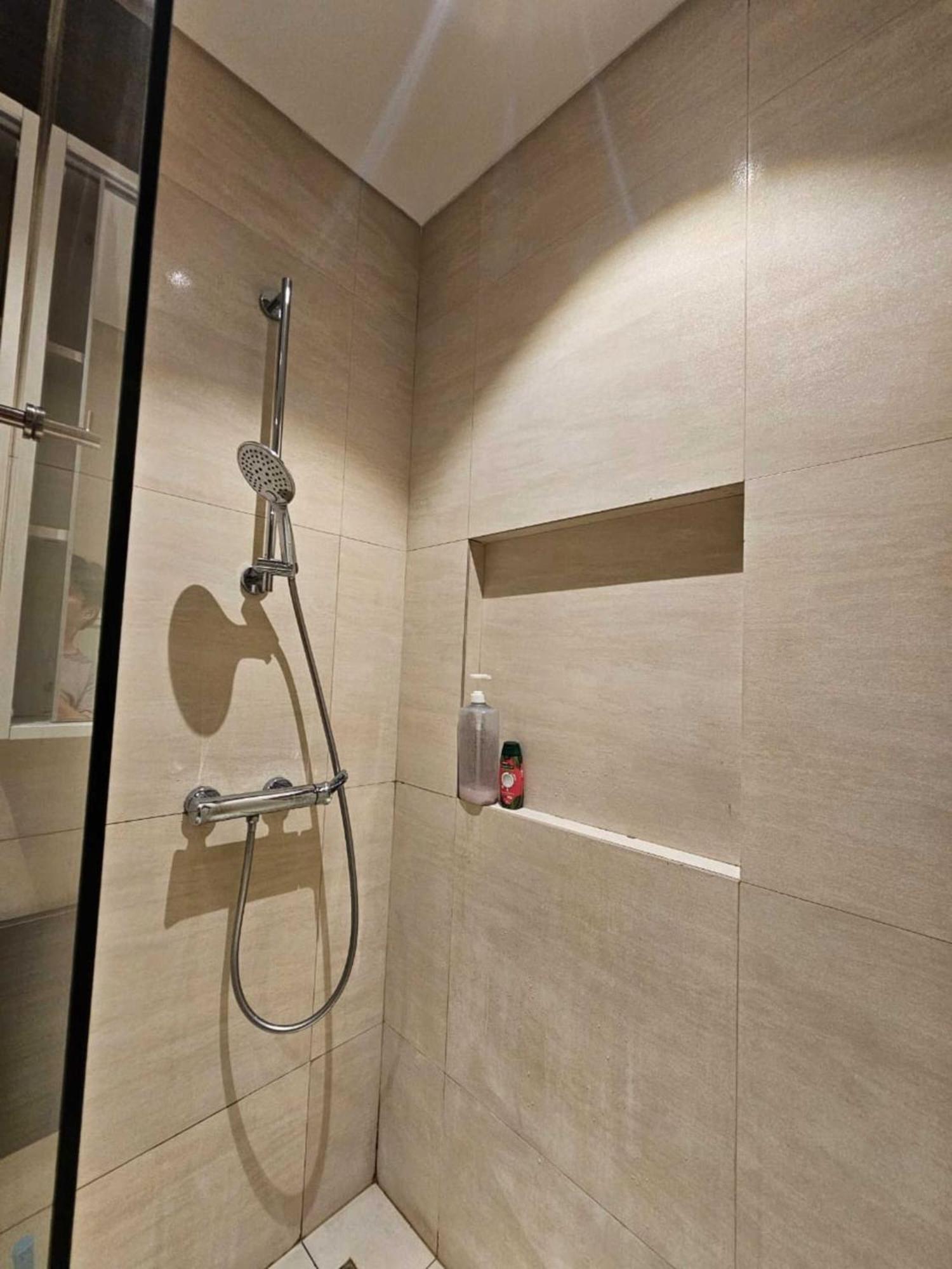 Tambuli Tower C Unit 5d * Lapu-Lapu City