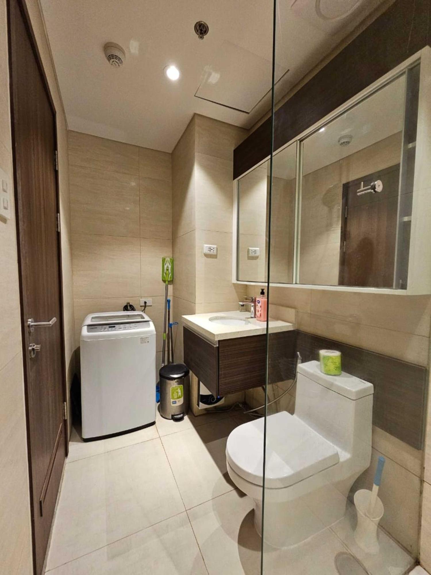 Apartment Tambuli Tower C Unit 5d
