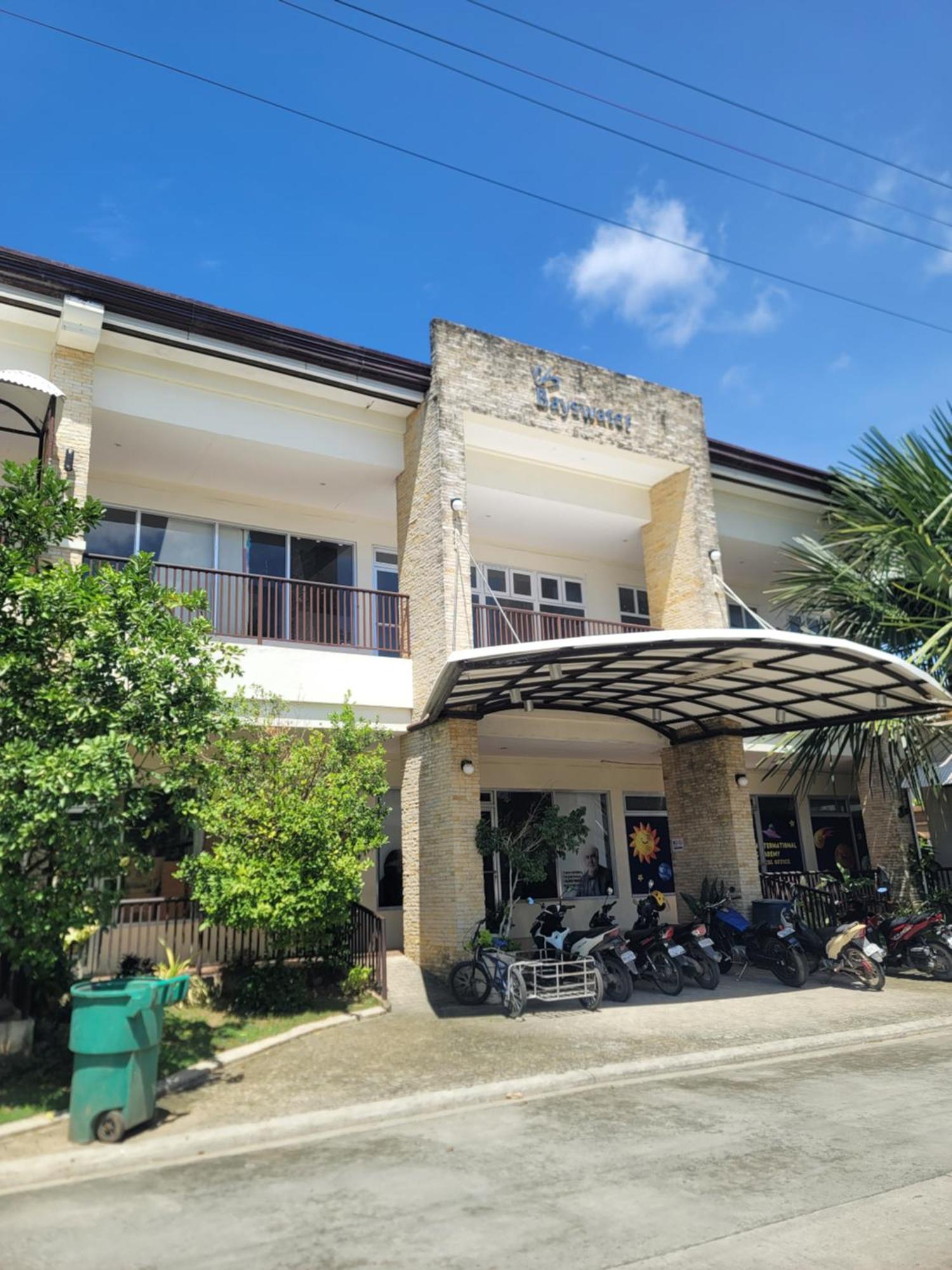 Blueming House1 Bayswater 3 Apartment Lapu-Lapu City