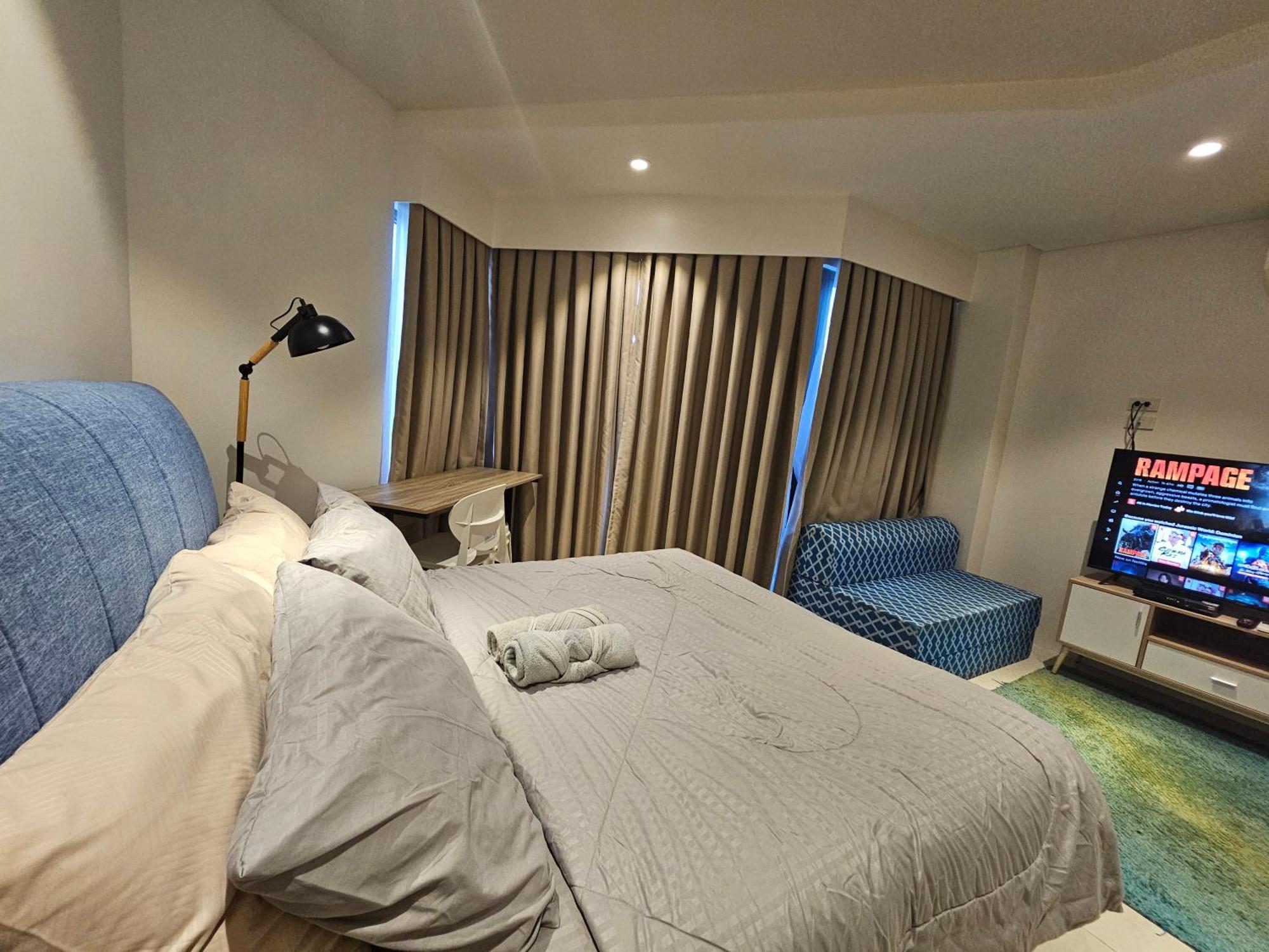 Apartment Tambuli Tower C Unit 5d *