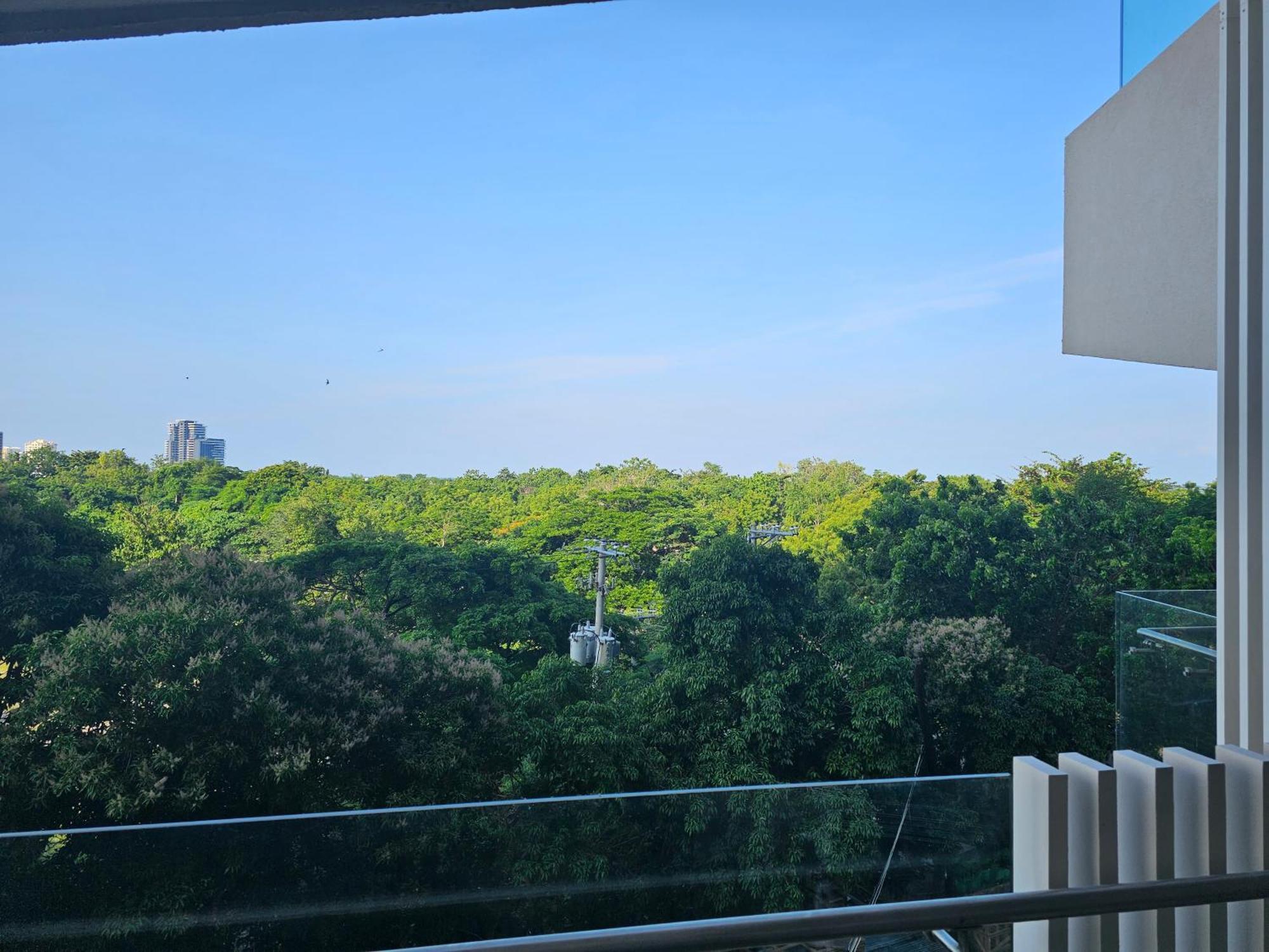 Tambuli Tower C Unit 5d Apartment