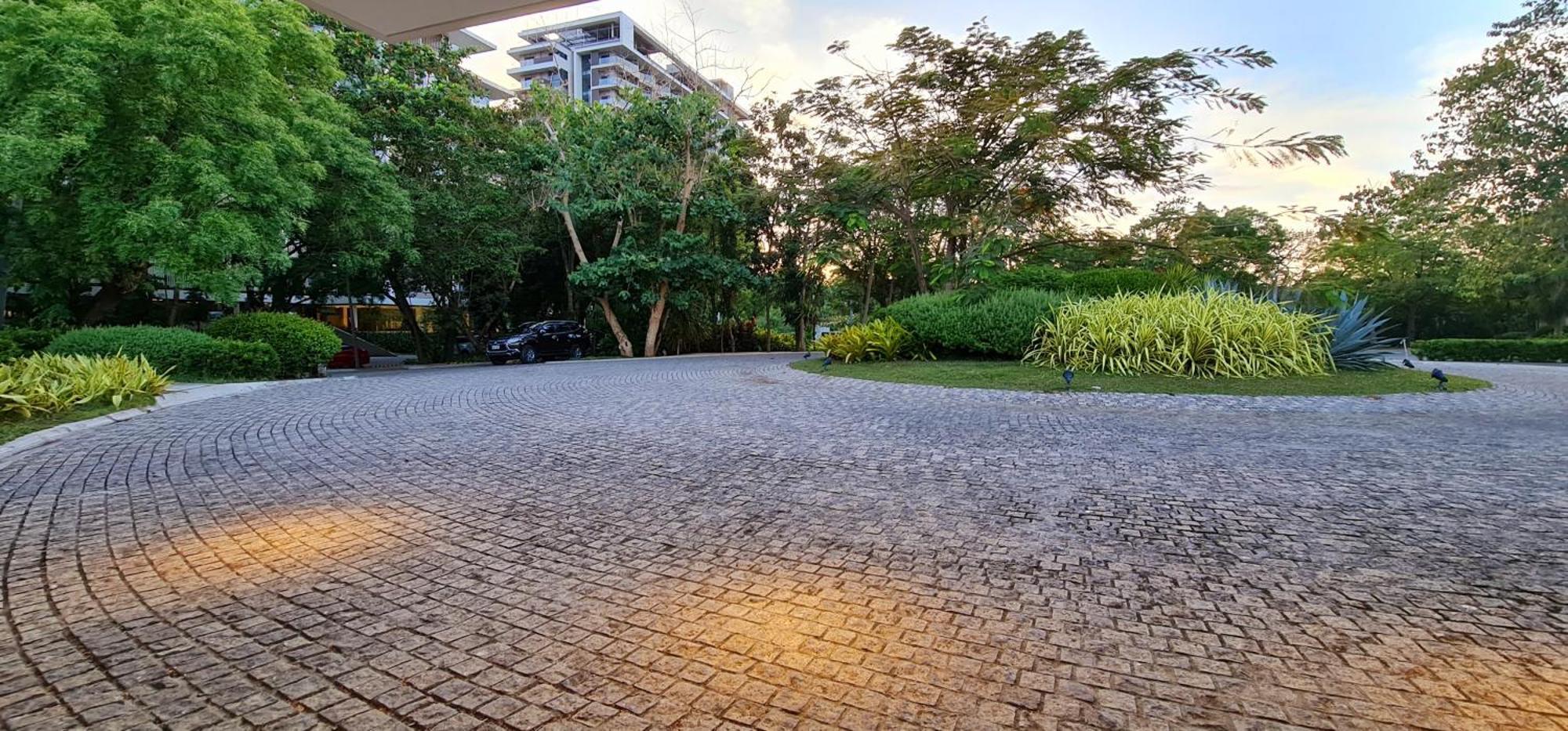 Apartment Tambuli Tower C Unit 5d *