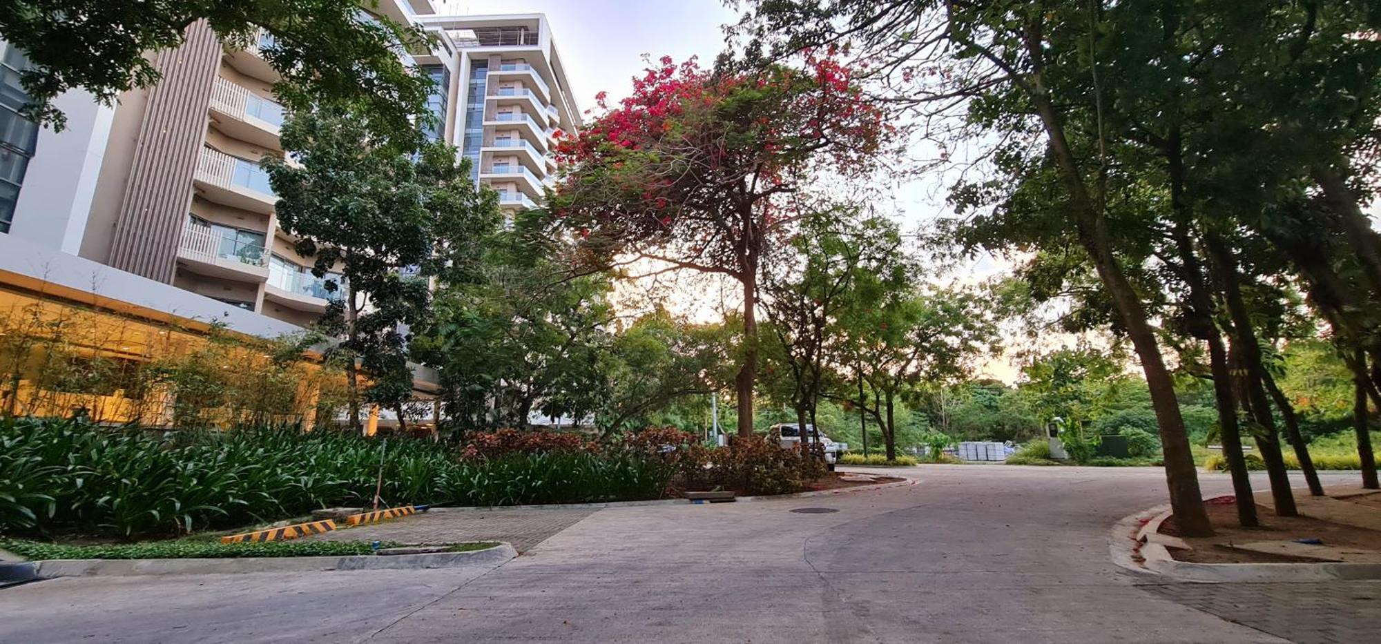 Tambuli Tower C Unit 5d Apartment *