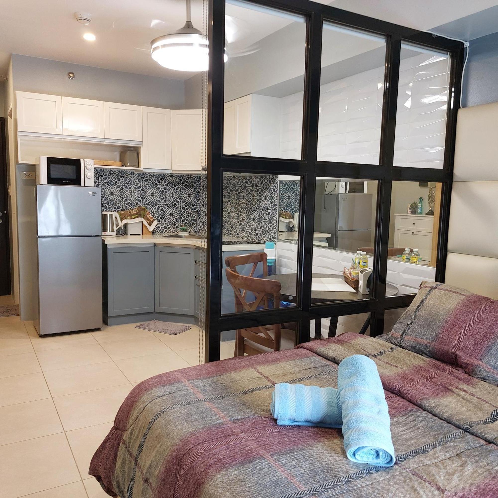Cozy & Affordable Flat In It Park Avida Towers Riala T2517 Apartment Cebu