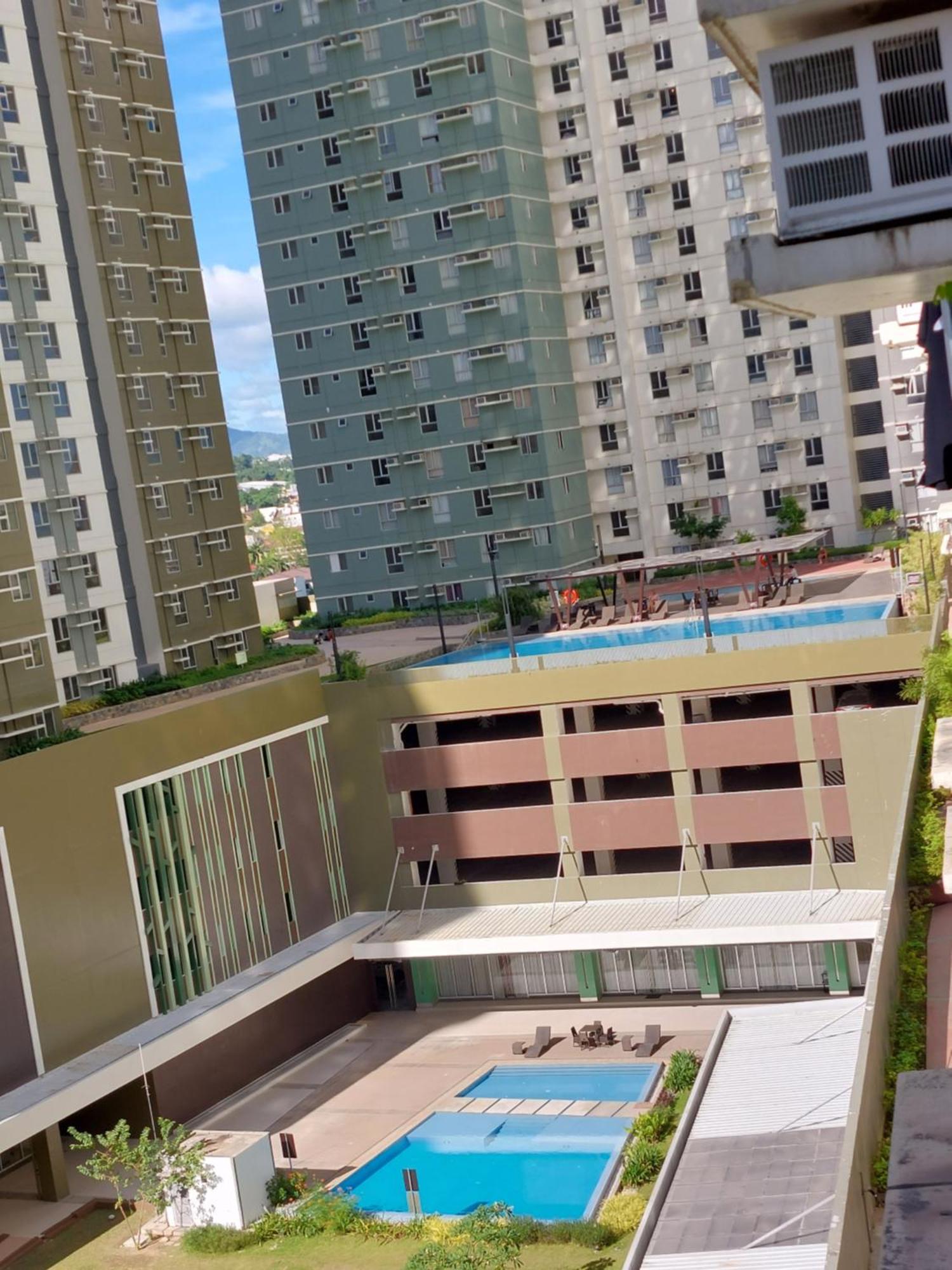 Apartment Cozy & Affordable Flat In It Park Avida Towers Riala T2517 Cebu