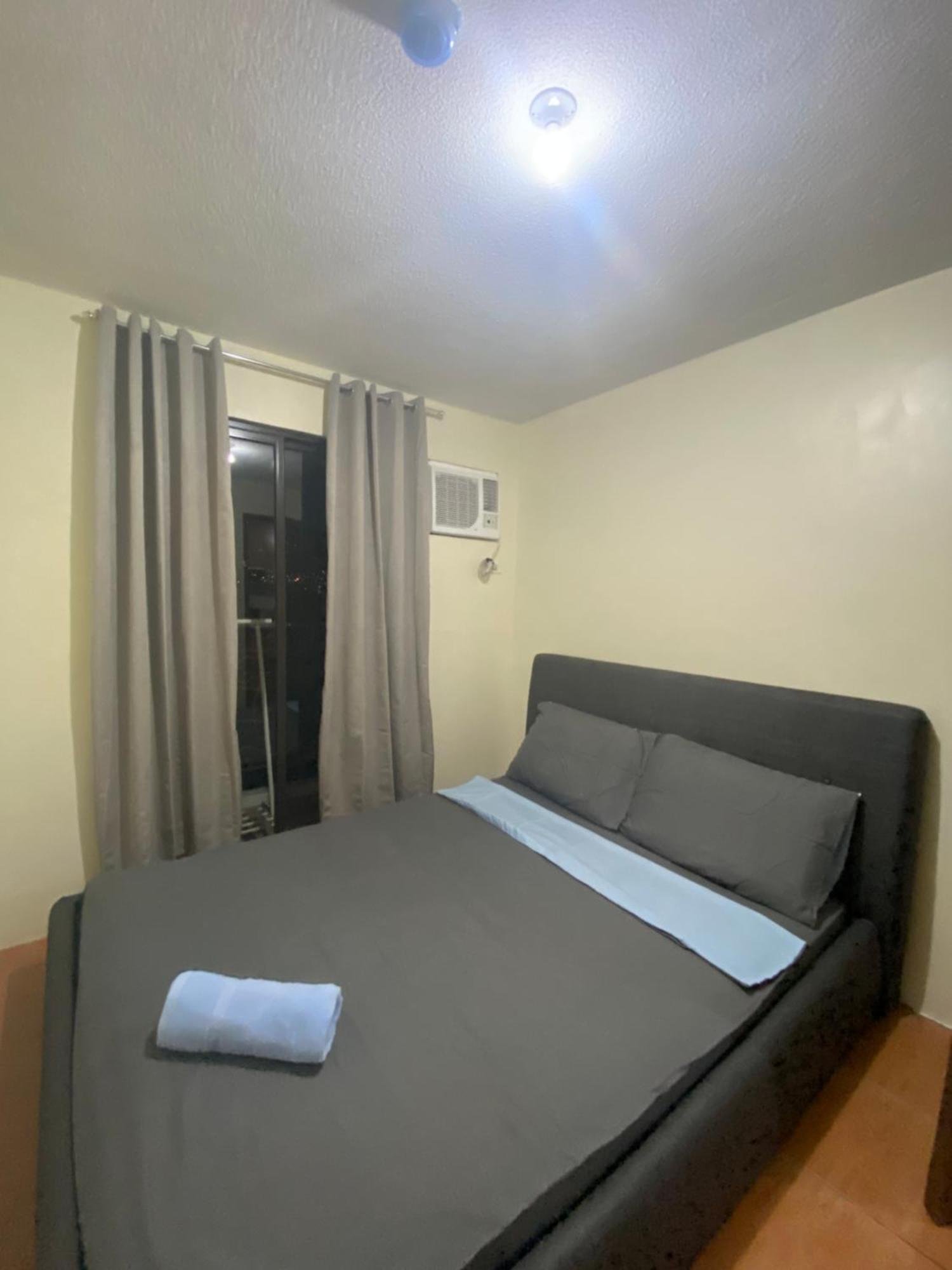 2 Bedroom -one Oasis Apartment