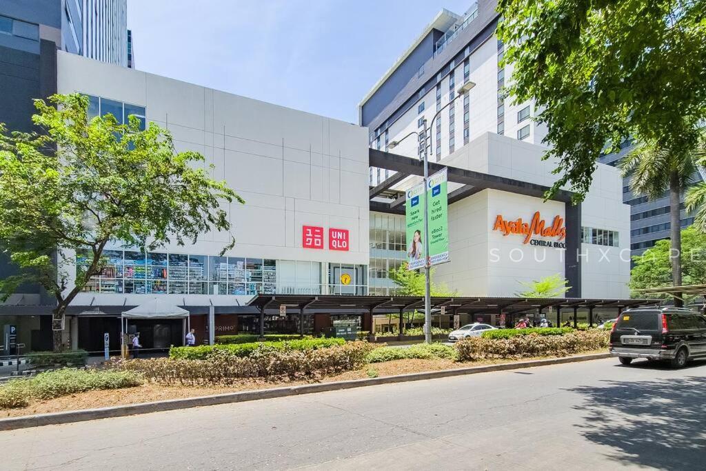 Furnished In Avida Towers Riala, It Park With Amazing View, Fast Wifi, Netflix, Pool And Cebu