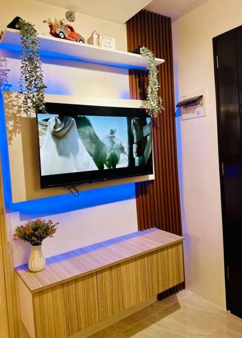 Happy Nest At La Bella Banilad Mandaue 2 Bedrm Free Wifi 6pax Max