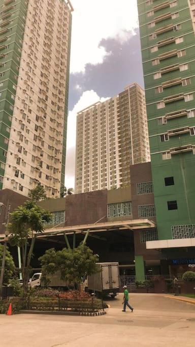 Apartment Villahermia Staycation Avida Riala, It Park Cebu