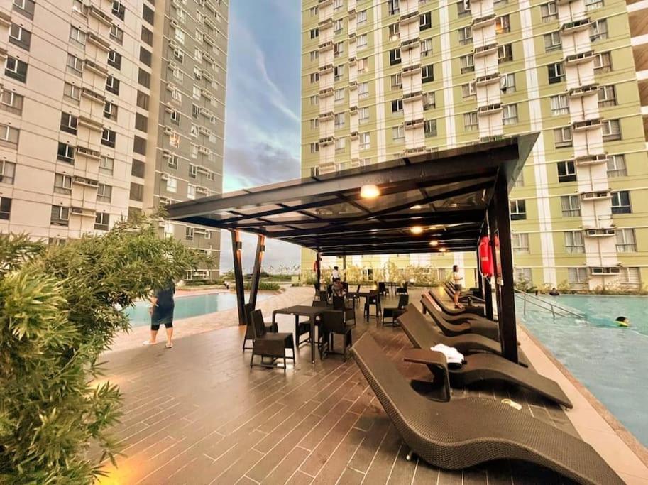 Villahermia Staycation Avida Riala, It Park *