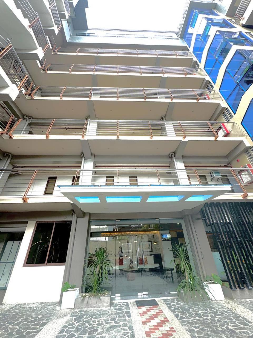 Hotel Mactan 2*