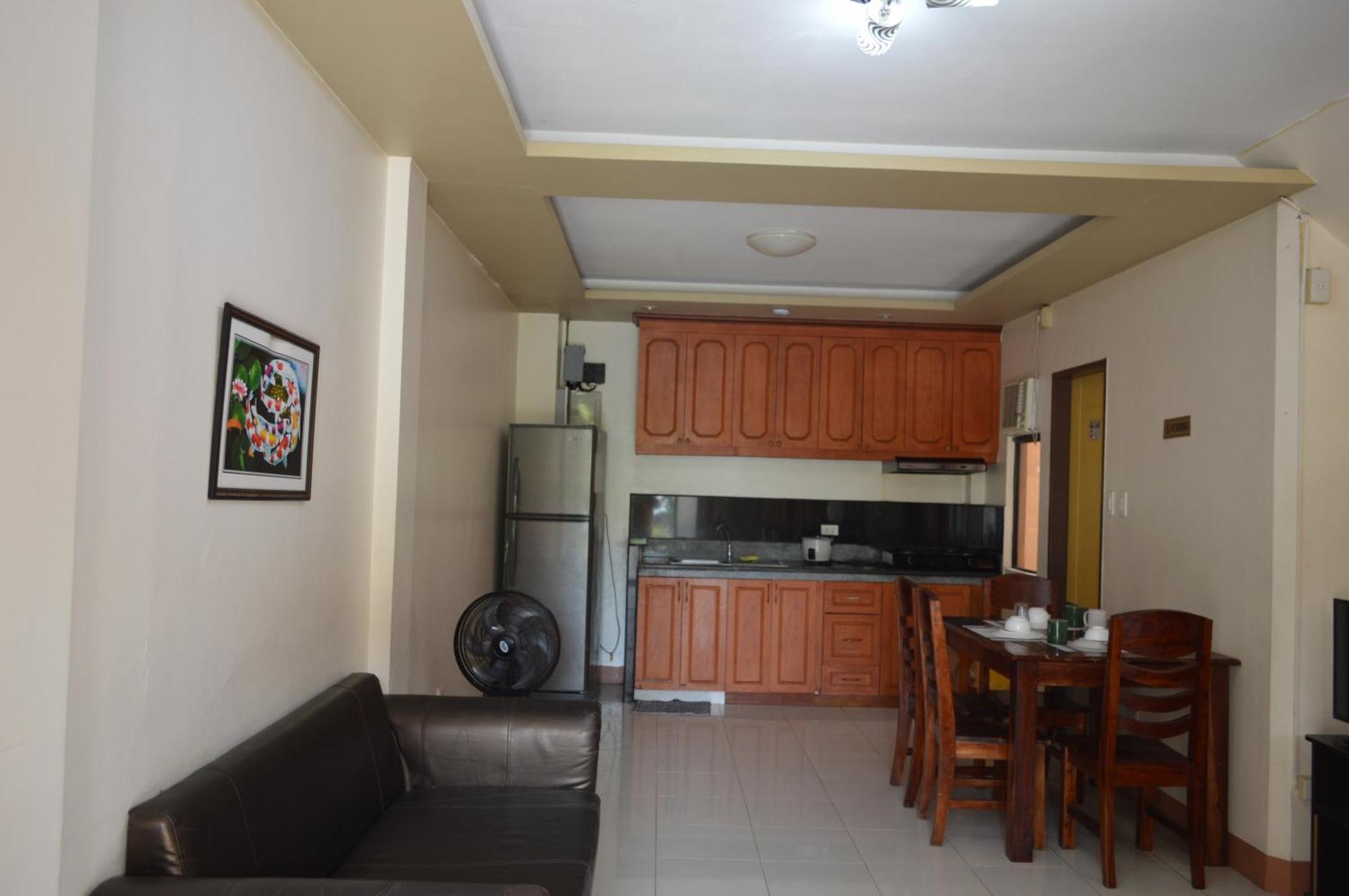 Manora bahay-panuluyan Talisay (Cebu)