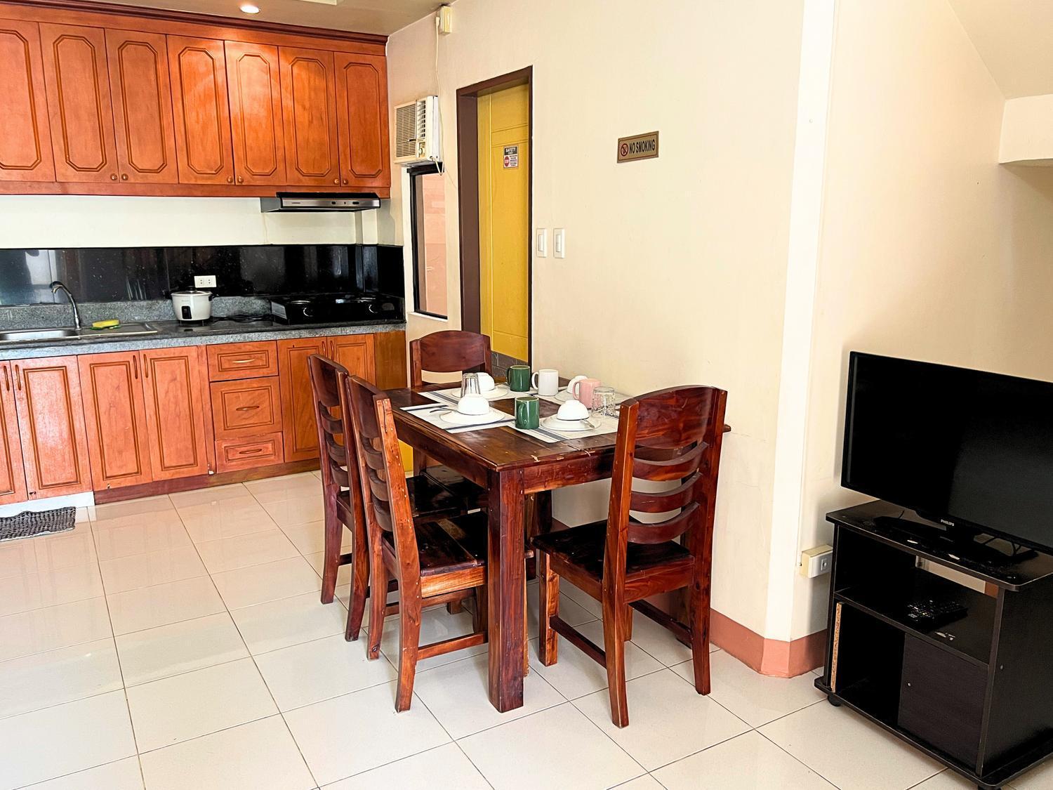 bahay-panuluyan Manora
