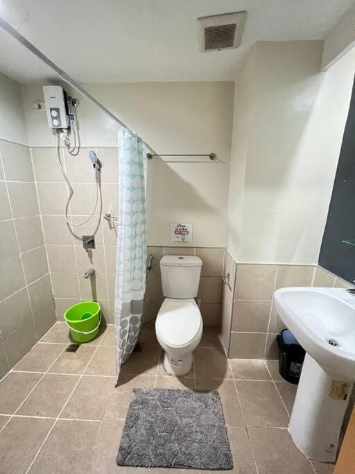Cebusurestaypersimmon9thfloorstudiocondo Apartment *