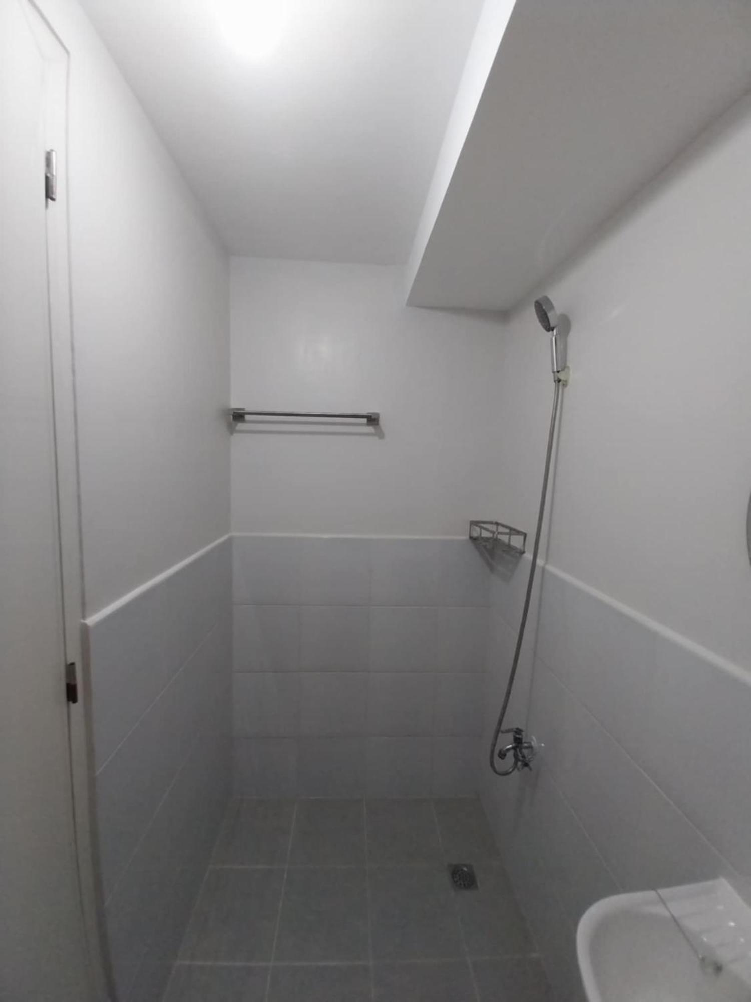 Shans Pad * Pajak