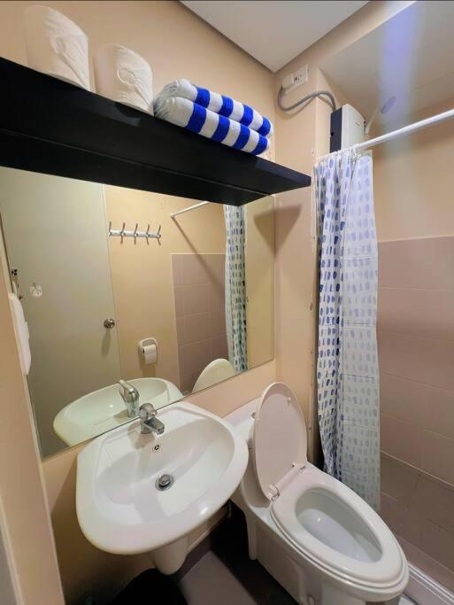 Apartment Daffodil-modern With Pool Access