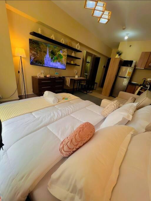 Daffodil-modern With Pool Access Apartment Cebu
