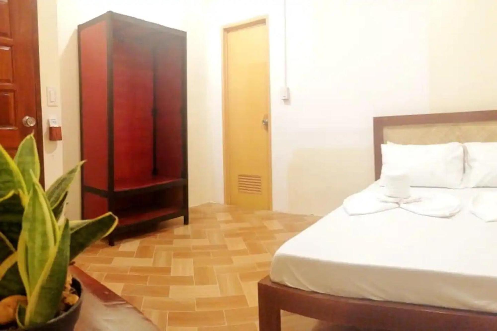 Albergue Avila's Moalboal Near *