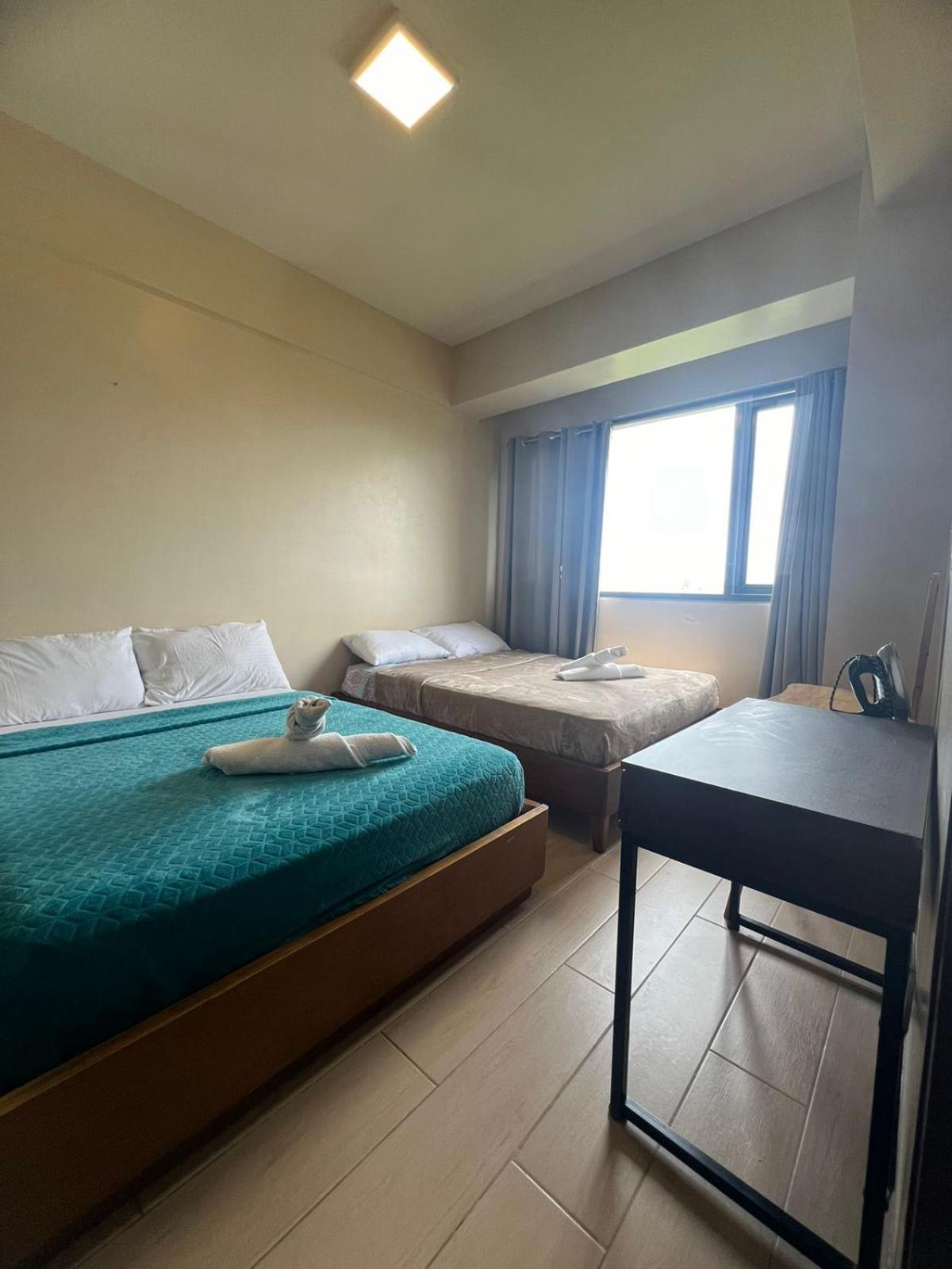 Apartment Exec 1br One Manchester Place With Pool And Pass 350 Pesos