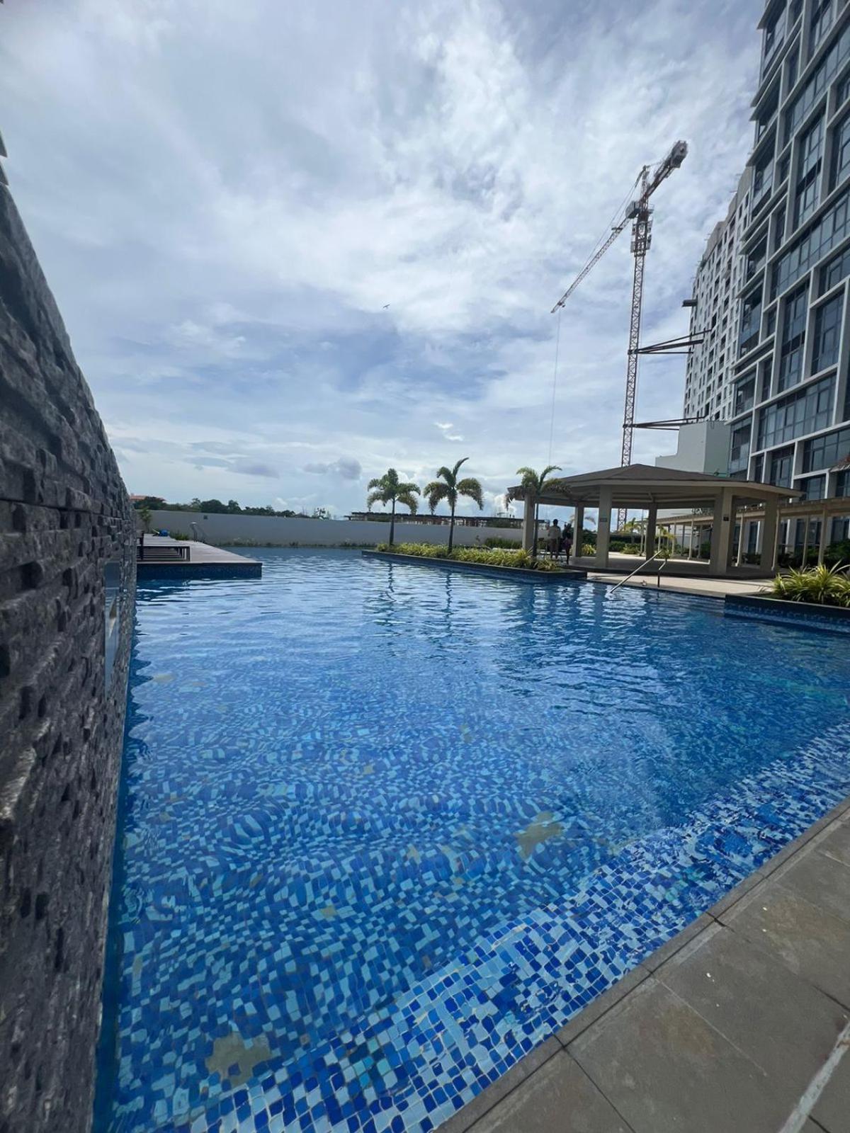 Exec 1br One Manchester Place With Pool And Pass 350 Pesos Apartment *