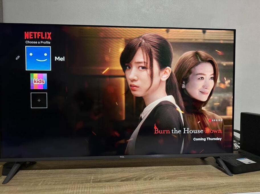 Cheapentirehouse Mel Place In With Netflix For 5pax Or Apartamento Mandaue