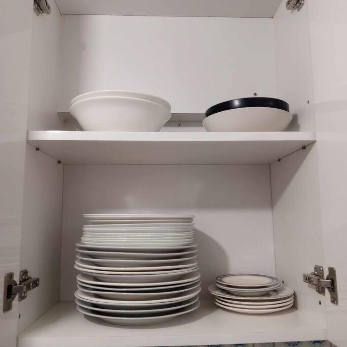 Cheapentirehouse Mel Place In With Netflix For 5pax Or Apartamento