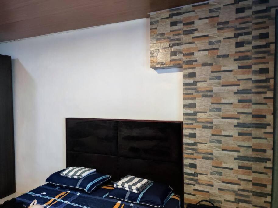 Apartamento Cheapentirehouse Mel Place In With Netflix For 5pax Or