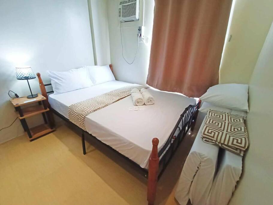 Apartment Pool Wi-fi And Netflix In It Park