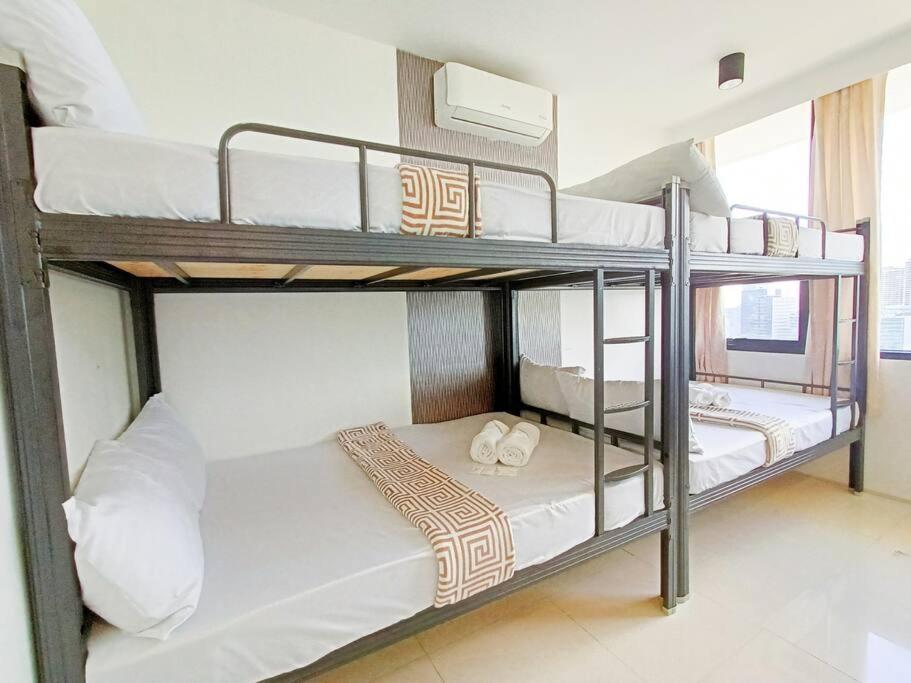 17d Walking Distance To Ayala And It Park With Wifi Apartment *