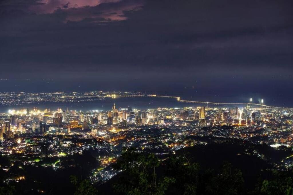 17d Walking Distance To Ayala And It Park With Wifi