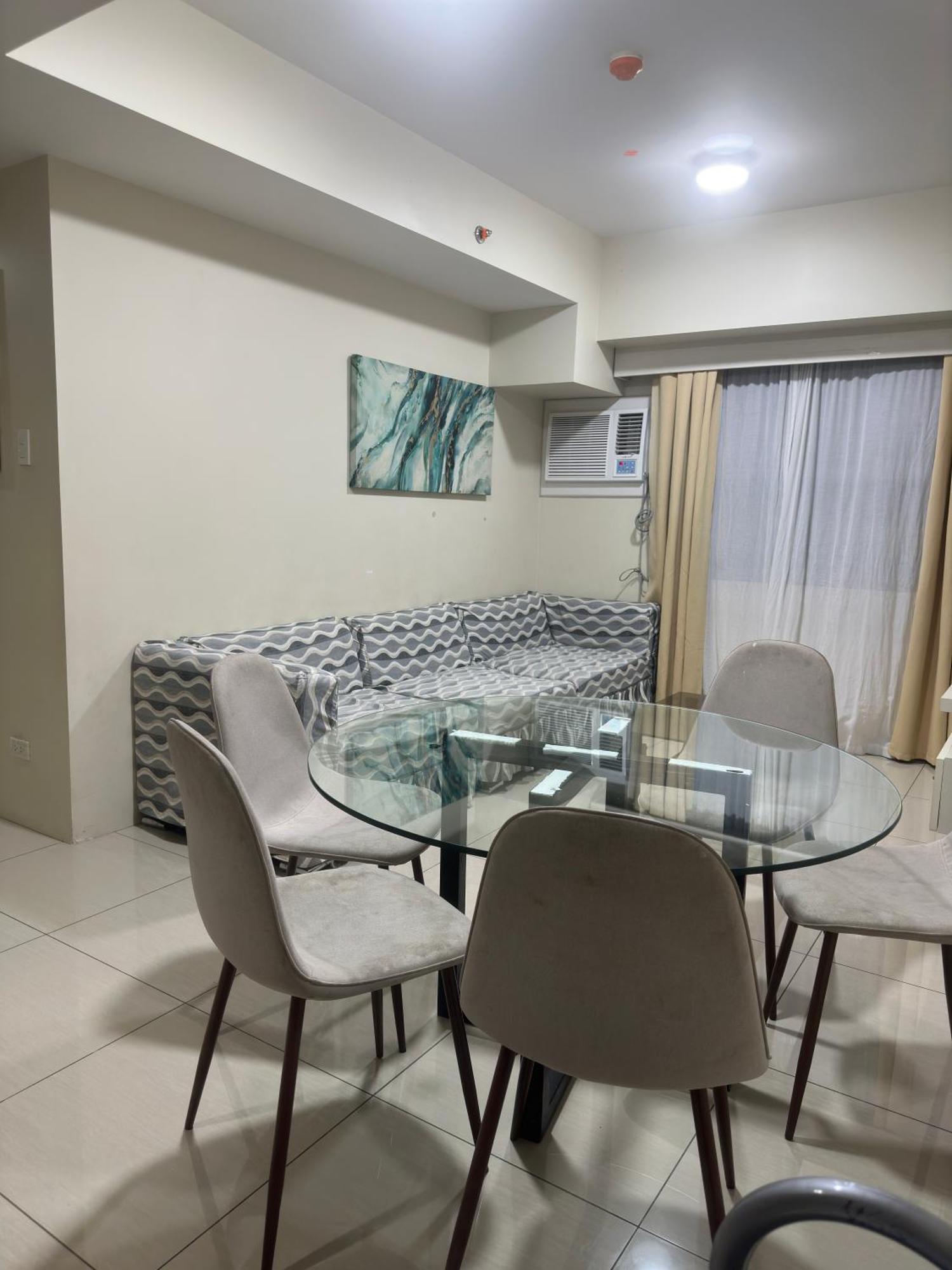 Aparthotel Jojies Crib Horizons101 2bedrooms Cebu