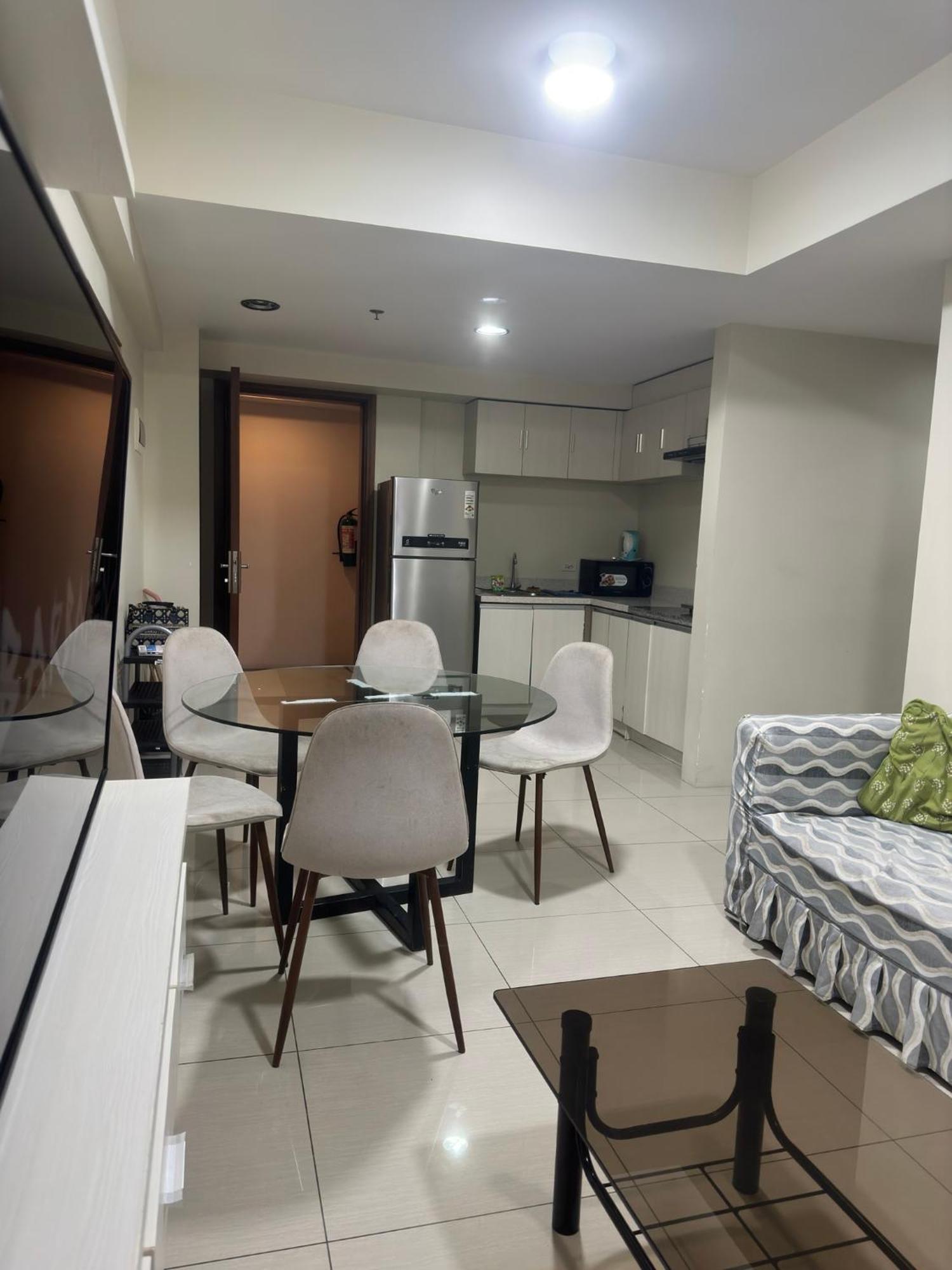 Jojies Crib Horizons101 2bedrooms Aparthotel Cebu