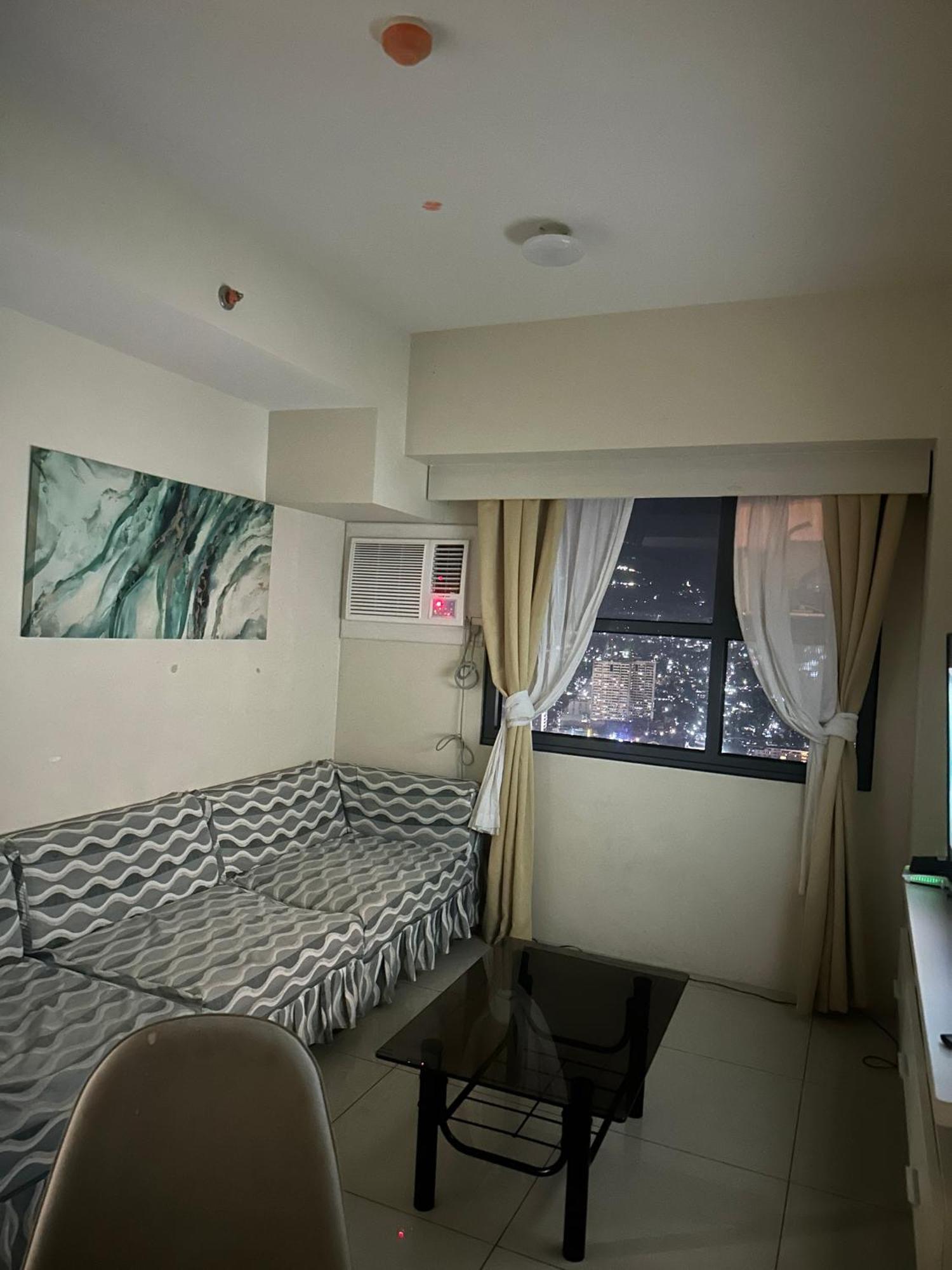 Aparthotel Jojies Crib Horizons101 2bedrooms Cebu