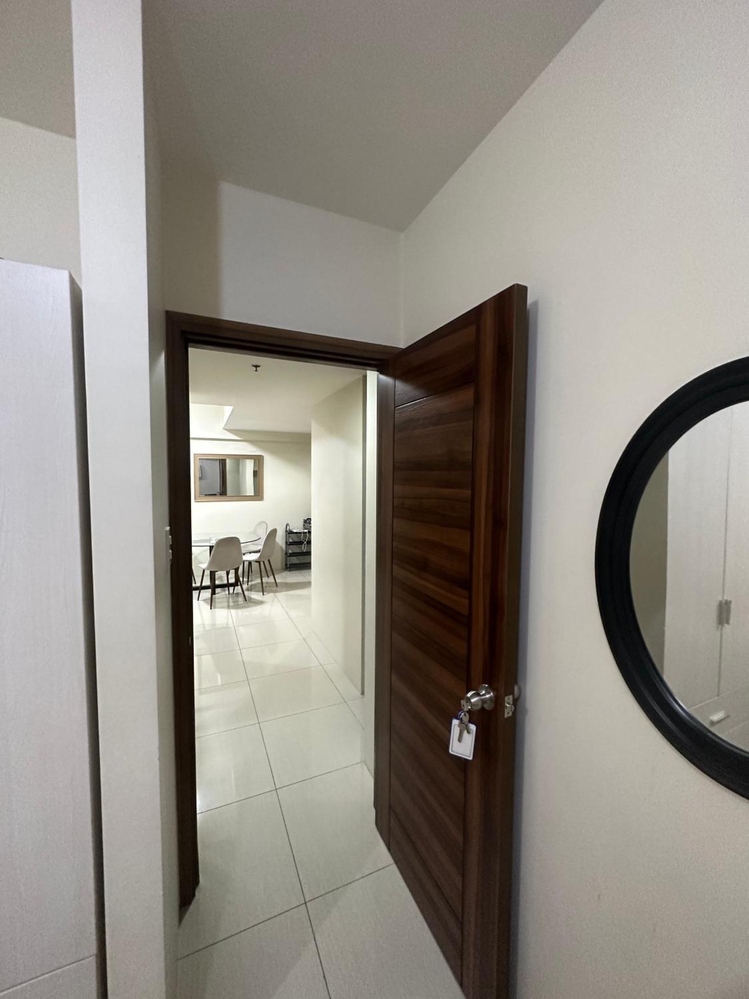 Jojies Crib Horizons101 2bedrooms *