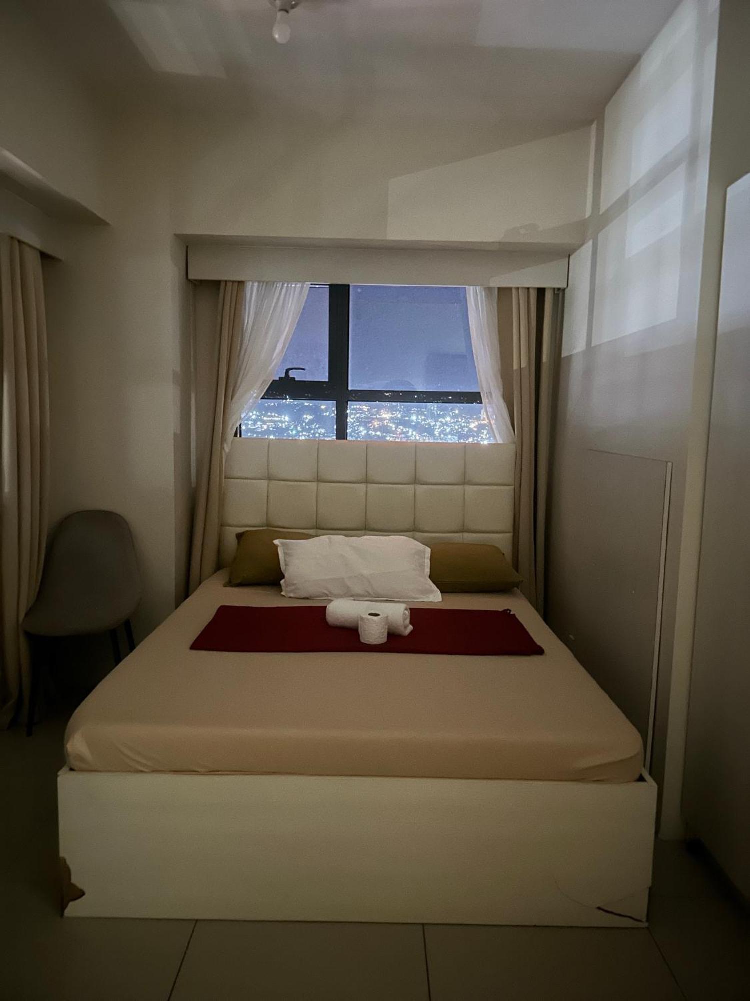 Jojies Crib Horizons101 2bedrooms Cebu