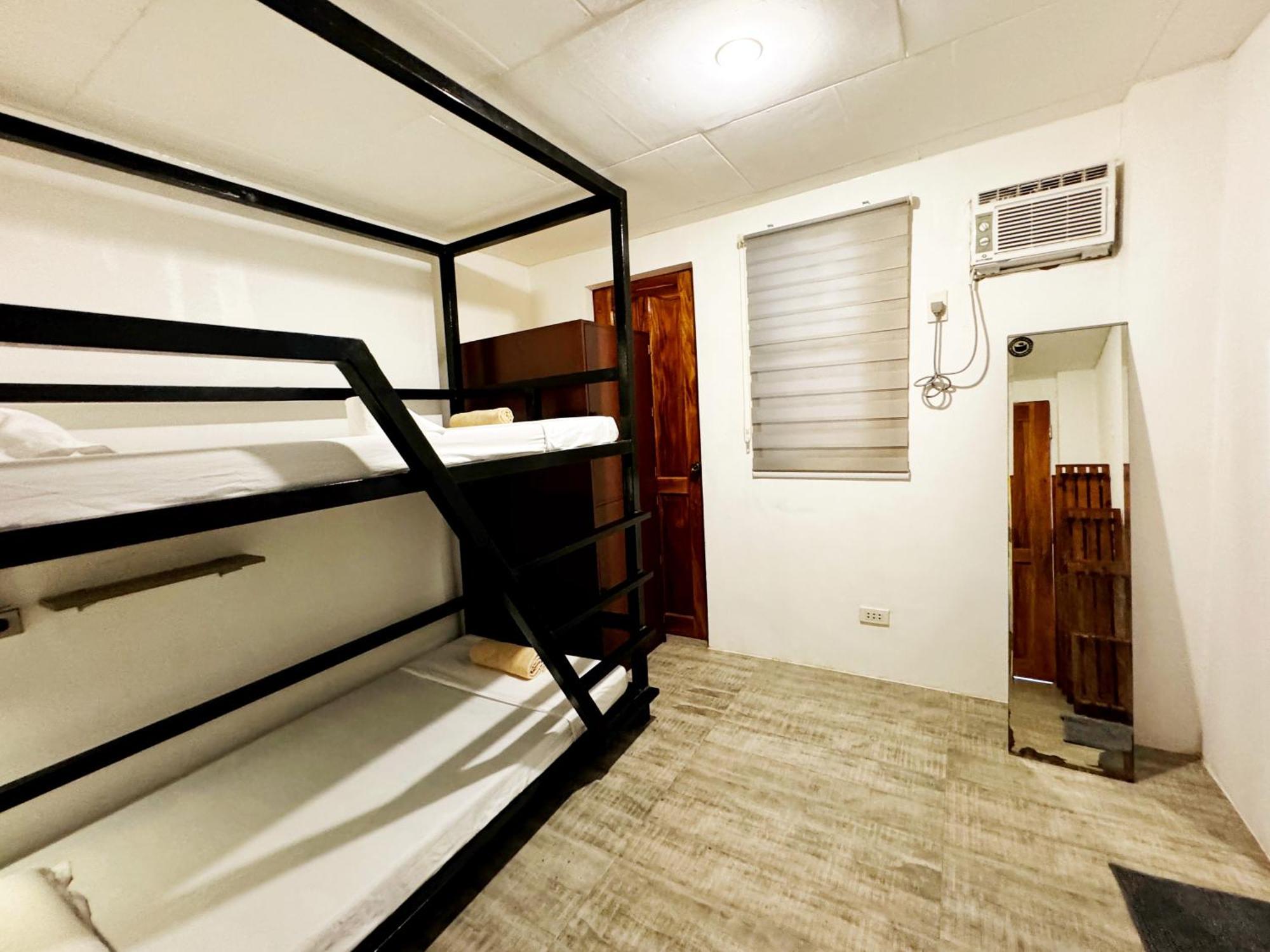 Ocean Breeze By Daily Sweet Hostel