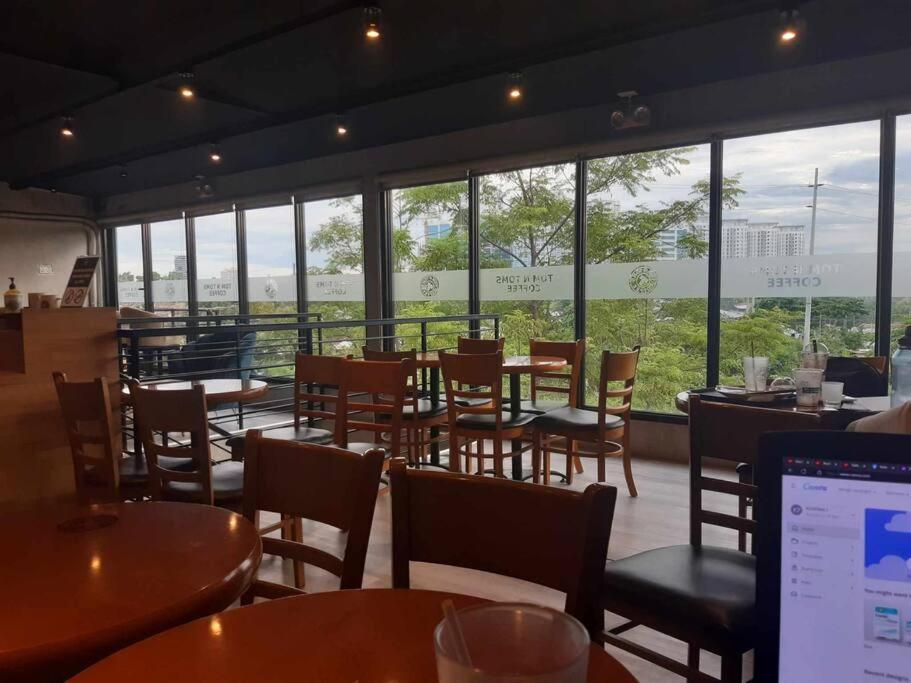 Apartment Cozy With Access Lapu-lapu Mactan Lapu-Lapu City