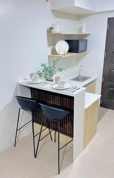 Apartment Plumera Mactan Near Mactan Cebu International Airport Lapu-Lapu City