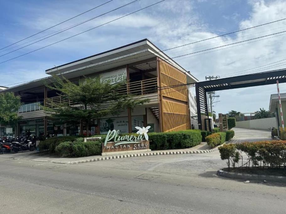 Plumera Mactan Near Mactan Cebu International Airport *