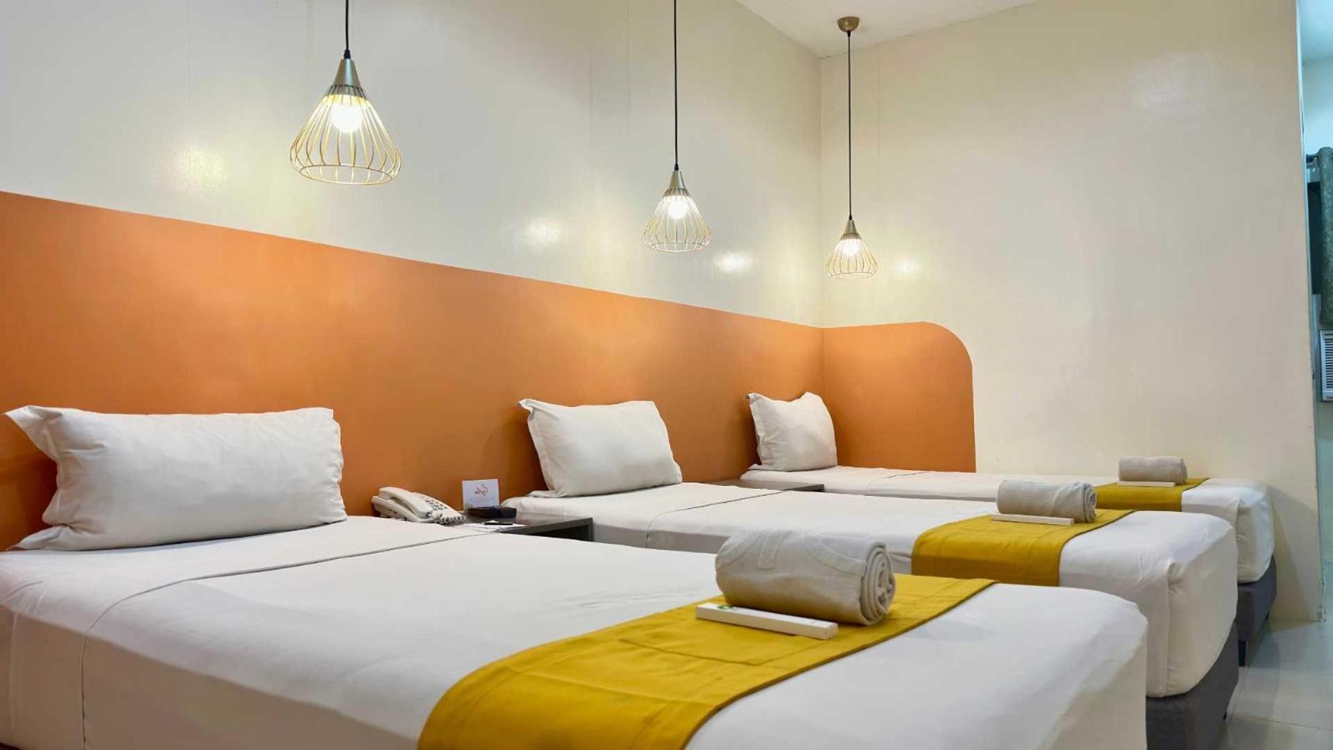bahay-panuluyan Travelbee Capitol Cebu