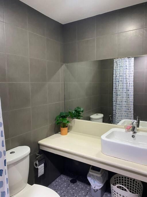 1br Mactan Condo, La Mirada Residences