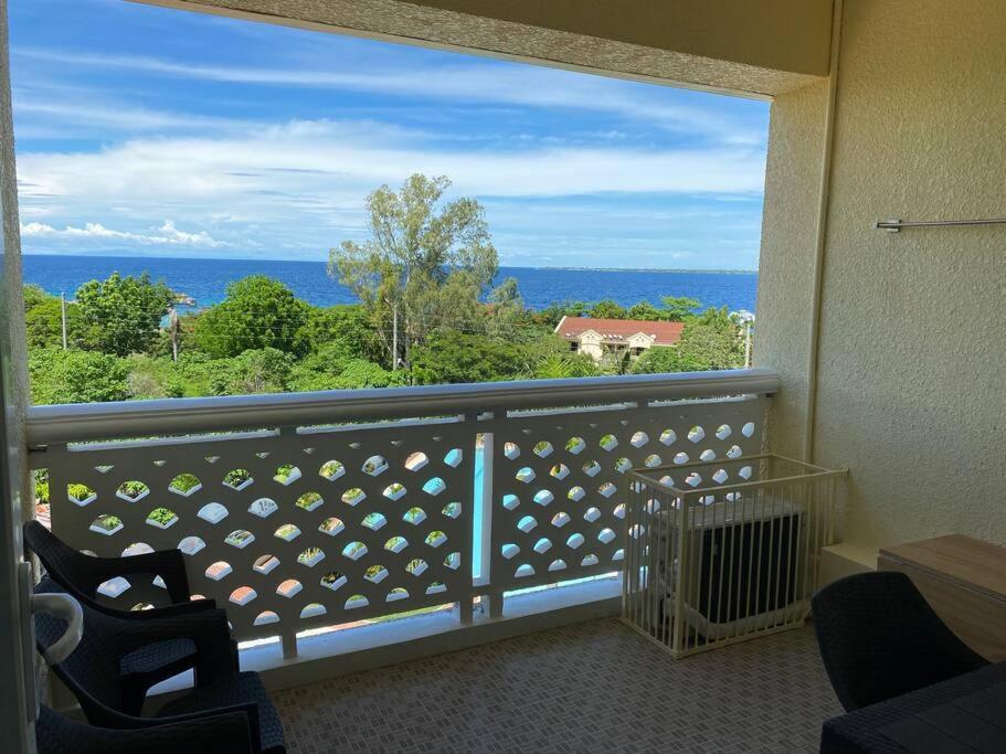 Apartment 1br Mactan Condo, La Mirada Residences *