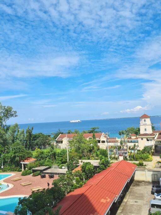 2br Mactan Condo, La Mirada Residences Apartment *