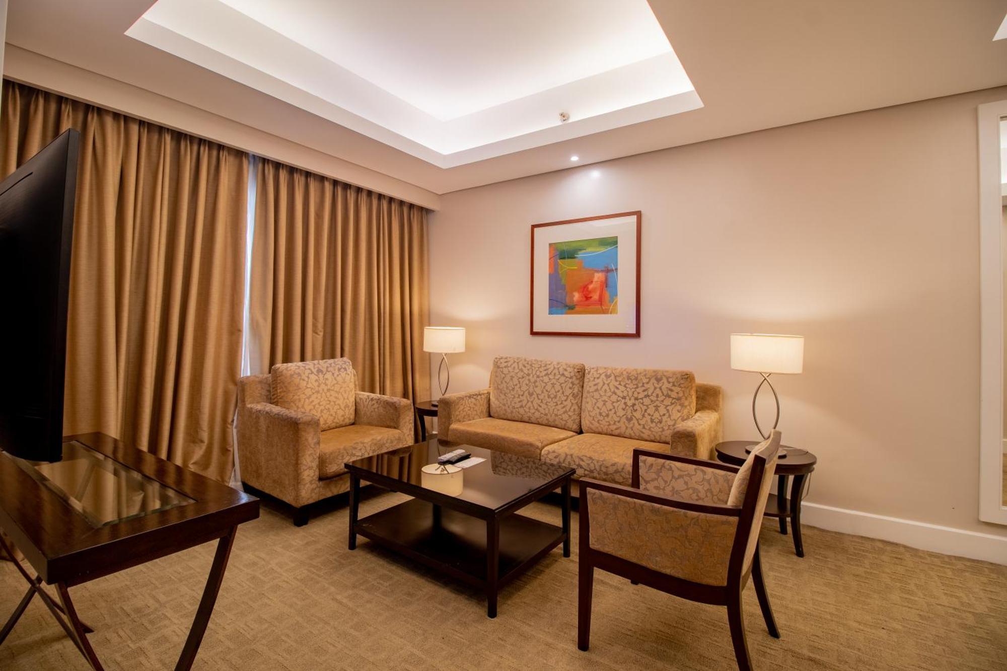 Hotel Harolds Cebu