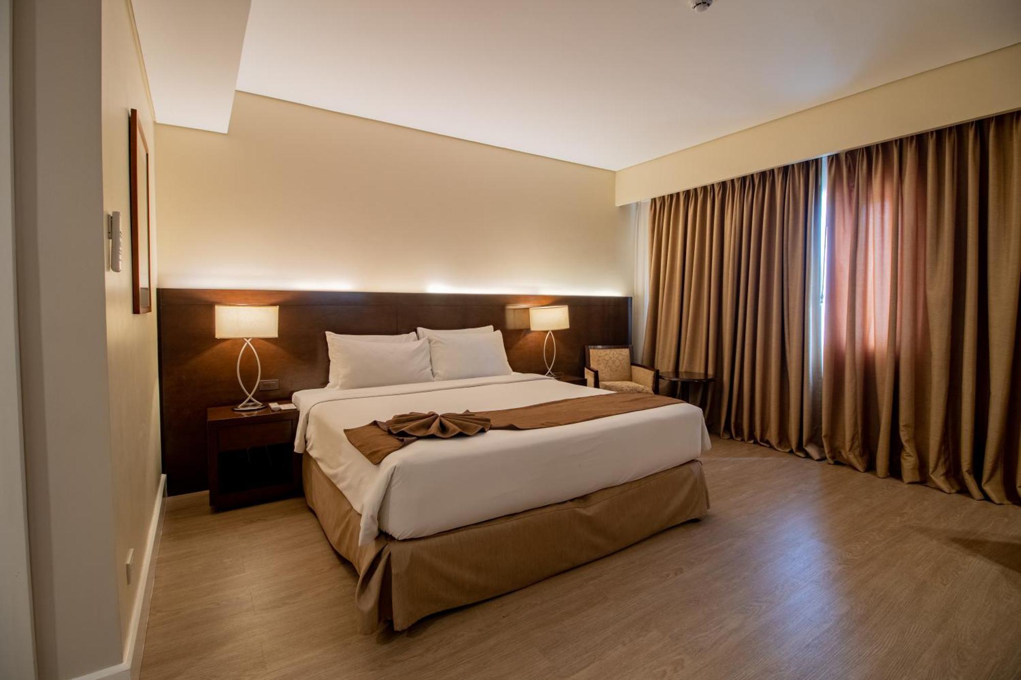 Hotel Harolds Cebu