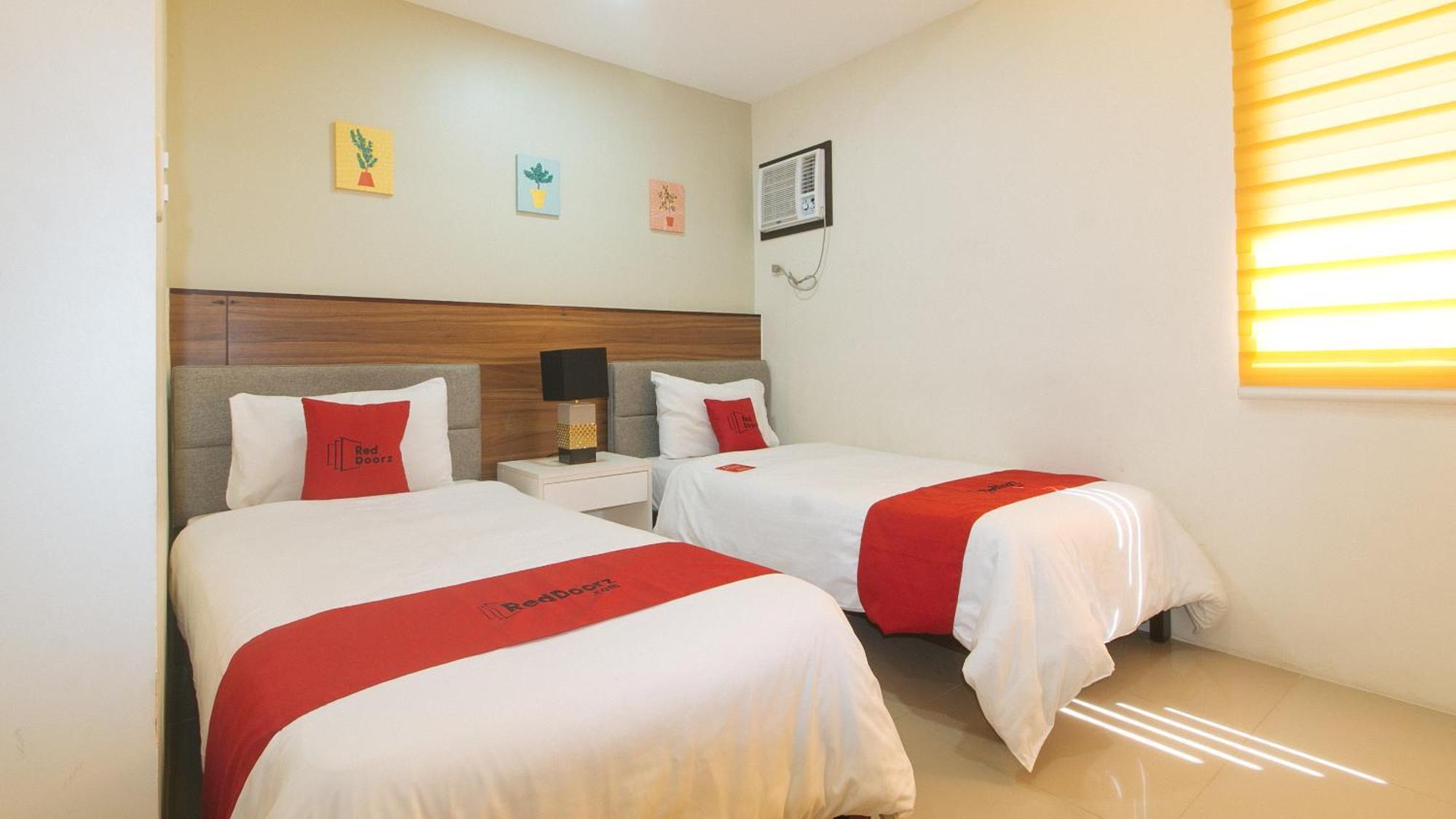 Reddoorz @ Leoncia Apartelle Hotel Mandaue City