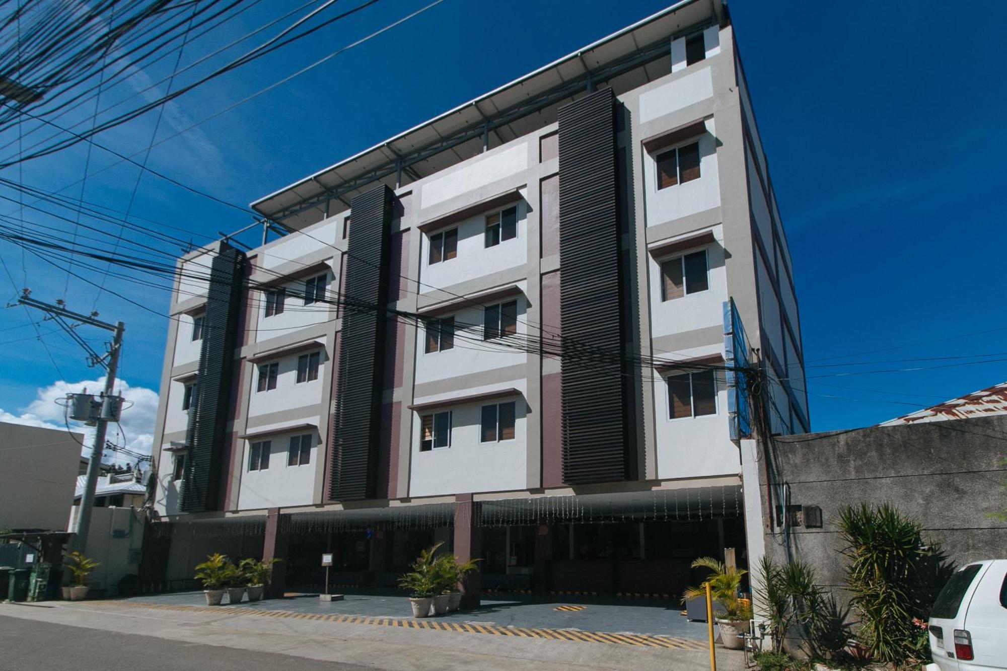 Hotel Reddoorz @ Leoncia Apartelle *