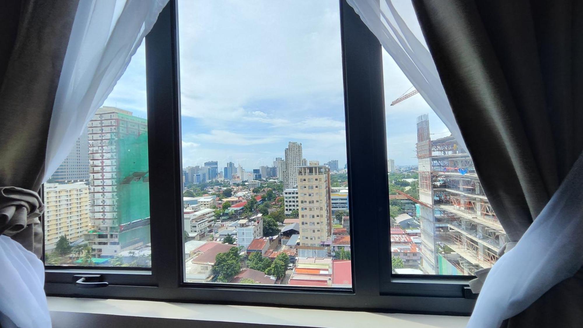 Anika's Staycation At Be Lahug * Cebu